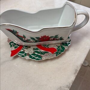 Tienshan Fine china Deck The Halls 16 Oz Gravy Boat